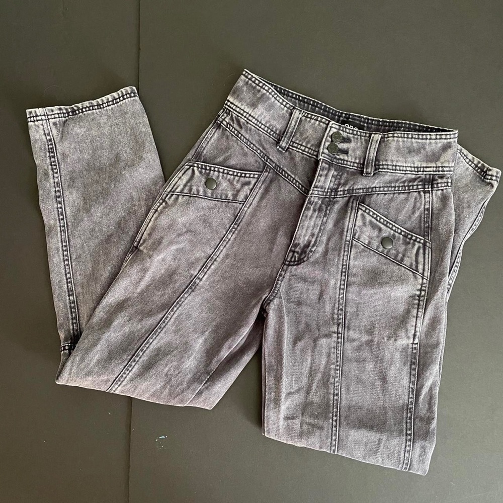 BDG biker style washed black jeans!